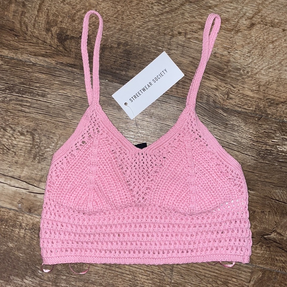 NWT STREETWEAR SOCIETY Cute Pink Crochet/Knitted Crop Top - Picture 2 of 15